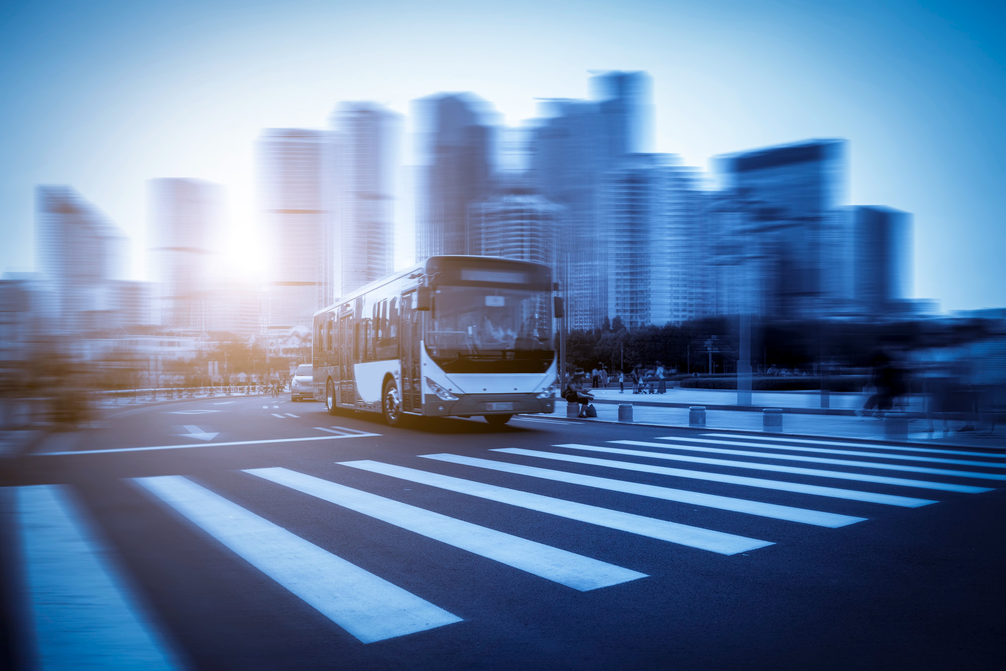 Top 5 Reasons to Book a Private Bus for Your Group Outing
