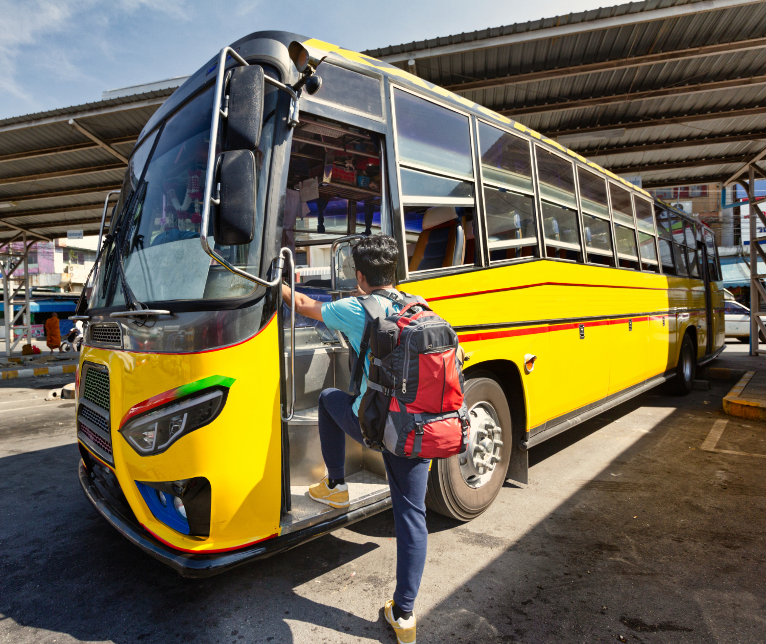 Luxury vs. Standard Transportation: What’s the Difference?