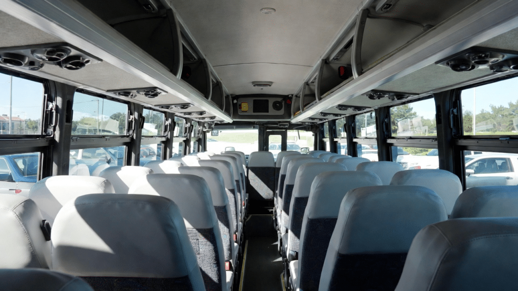 What to Look for When Choosing a Prom Transportation Provider