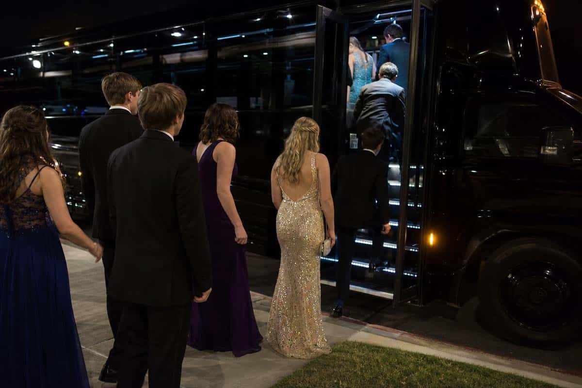 prom limo bus rental for prom night transportation Dallas TX
